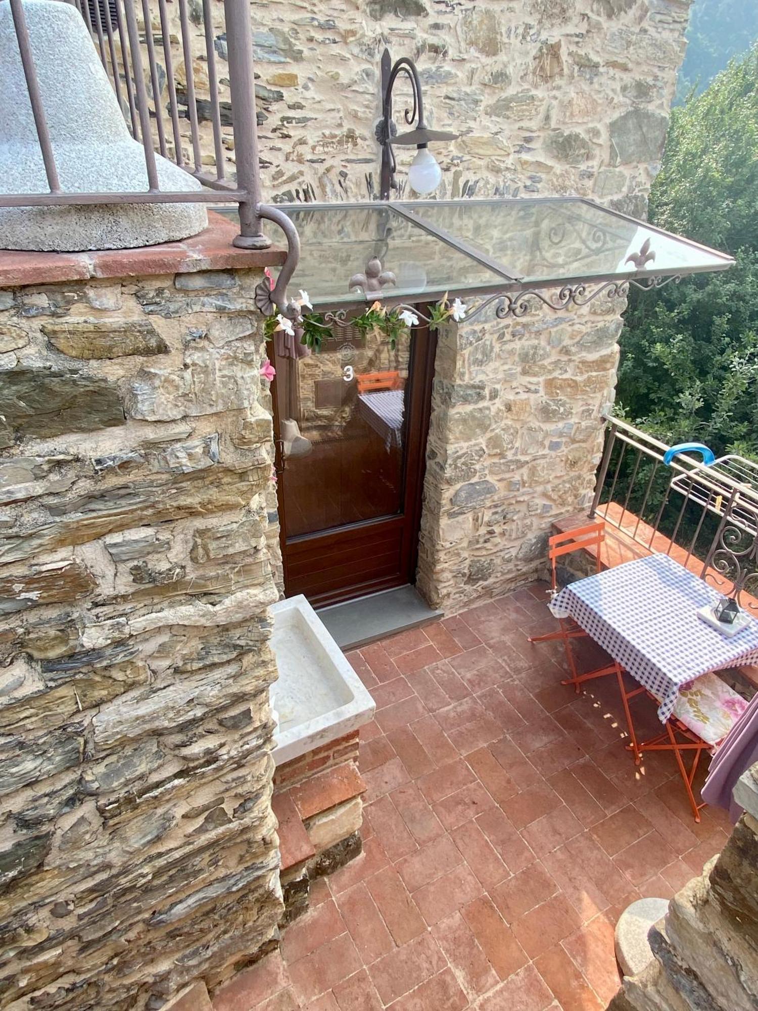 Casa Dell'Angelo Apartment Castelnuovo Magra Exterior photo